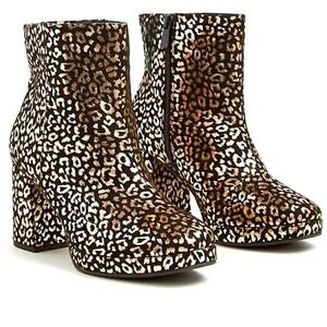 Torrid Black Metallic Leopard Print Platform Bootie Women's Size 9 WW‎